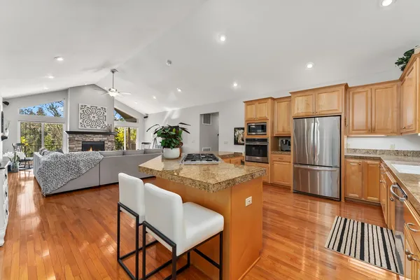 $785,500 | 19850 Clinton Road, Jackson, CA 95642