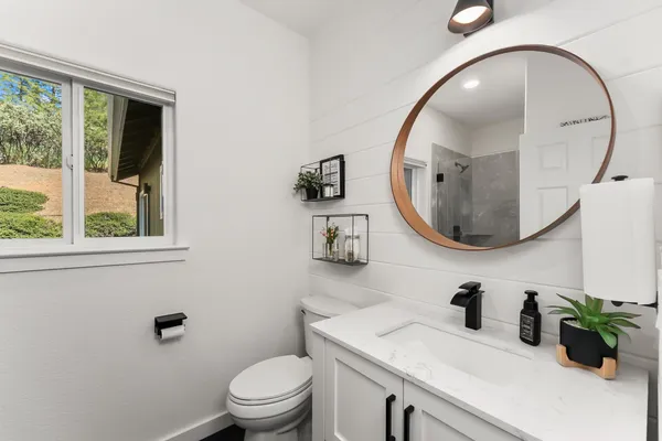 $785,500 | 19850 Clinton Road, Jackson, CA 95642