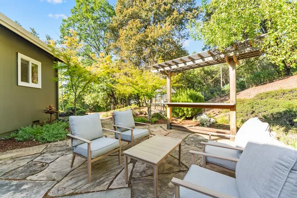 $785,500 | 19850 Clinton Road, Jackson, CA 95642