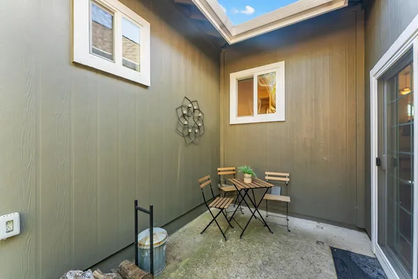 $785,500 | 19850 Clinton Road, Jackson, CA 95642