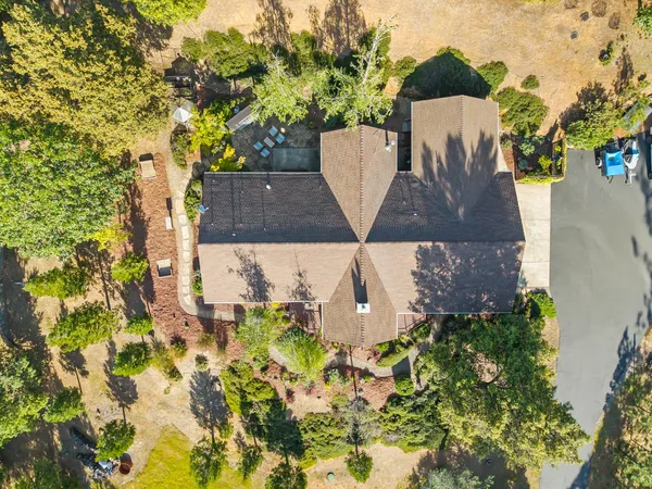 $785,500 | 19850 Clinton Road, Jackson, CA 95642