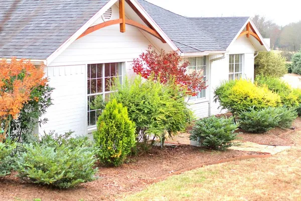 $369,000 | 301 County Road, Blossom, TX 75416