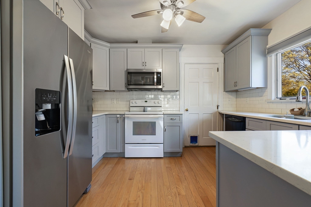 6 Adams Street Danvers, MA 01923 - Photo 9 of 33