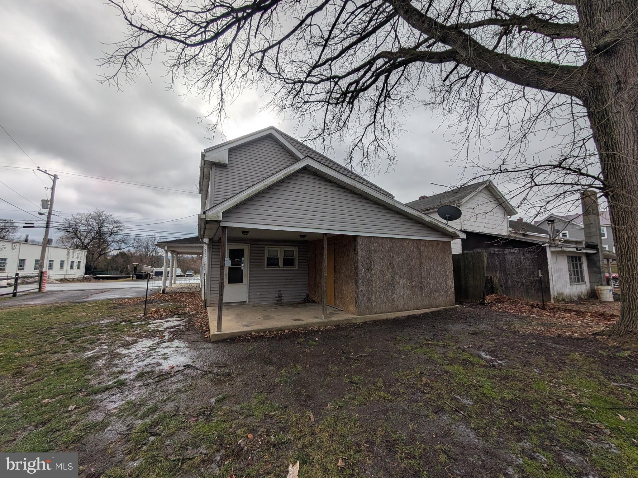 2086 Pennington Road Warriors Mark, PA 16686 - Photo 5 of 33