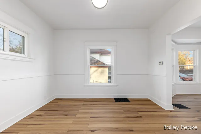 $249,900 | 912 Hancock Street Southeast, Grand Rapids, MI 49507