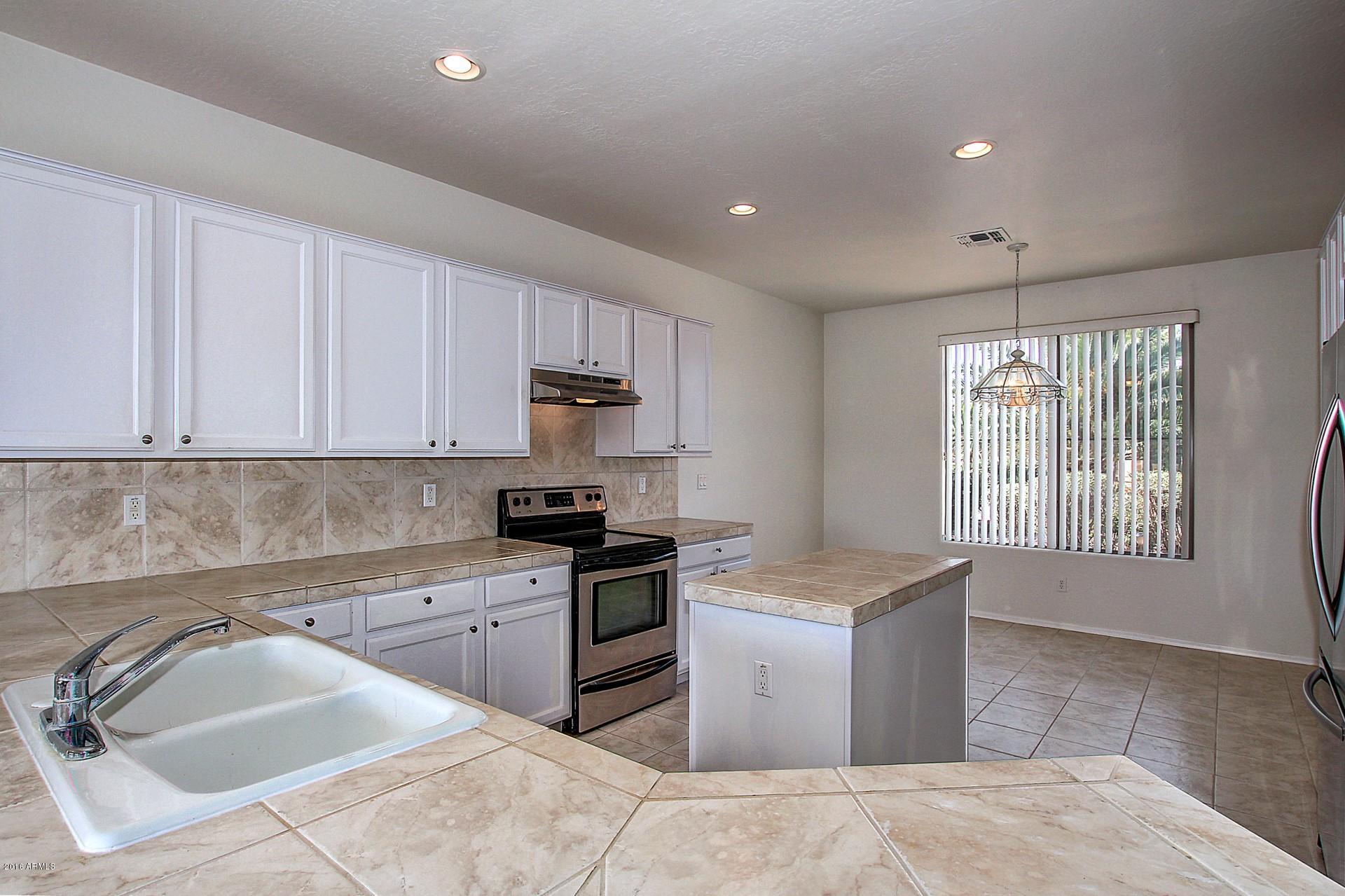 42503 Abbey Road Maricopa, AZ 85138 - Photo 15 of 64 Abbey (14)
