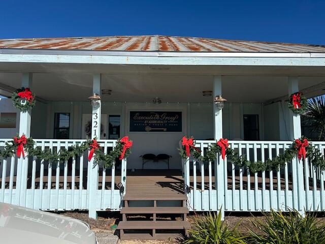 321 Harbor Boulevard Destin, FL 32541 - Photo 1 of 9 IMG_2420