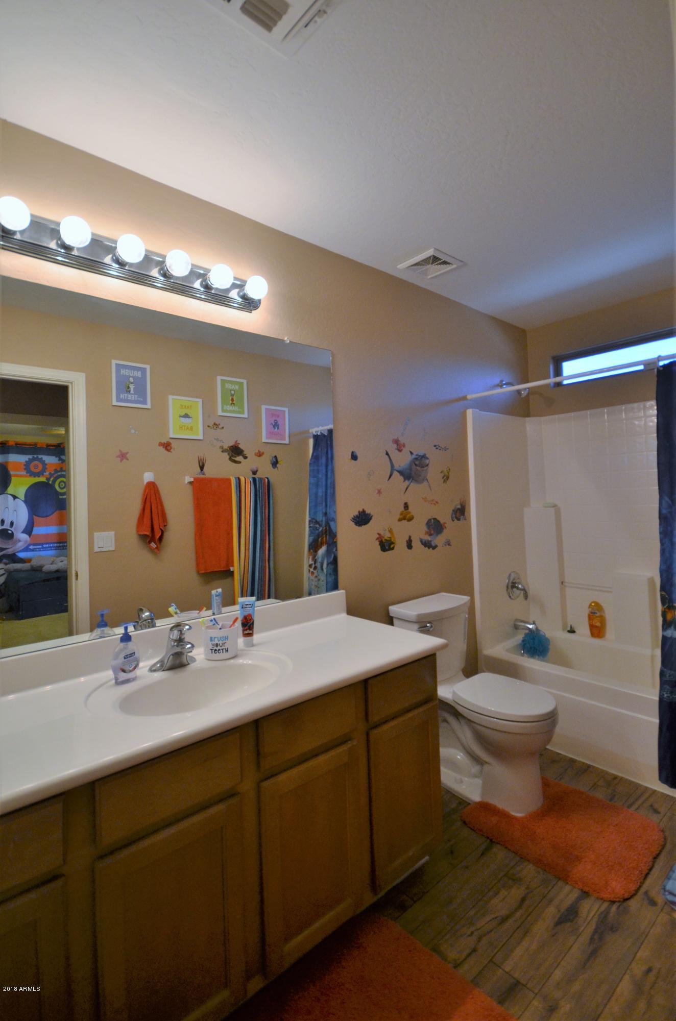 4330 East Dublin Street Gilbert, AZ 85295 - Photo 19 of 36 Bath 2 Upstairs