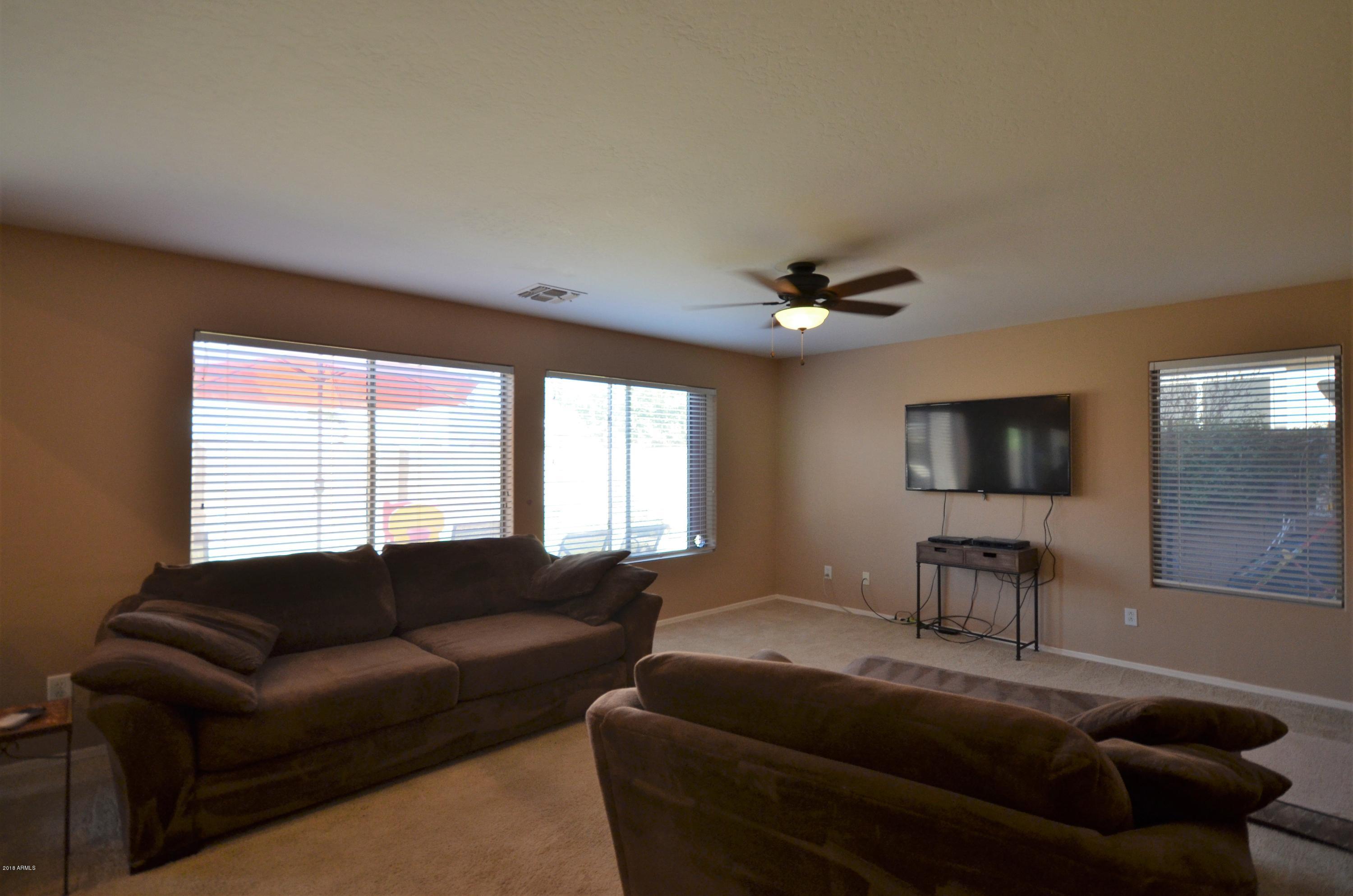 4330 East Dublin Street Gilbert, AZ 85295 - Photo 10 of 36 Family Room