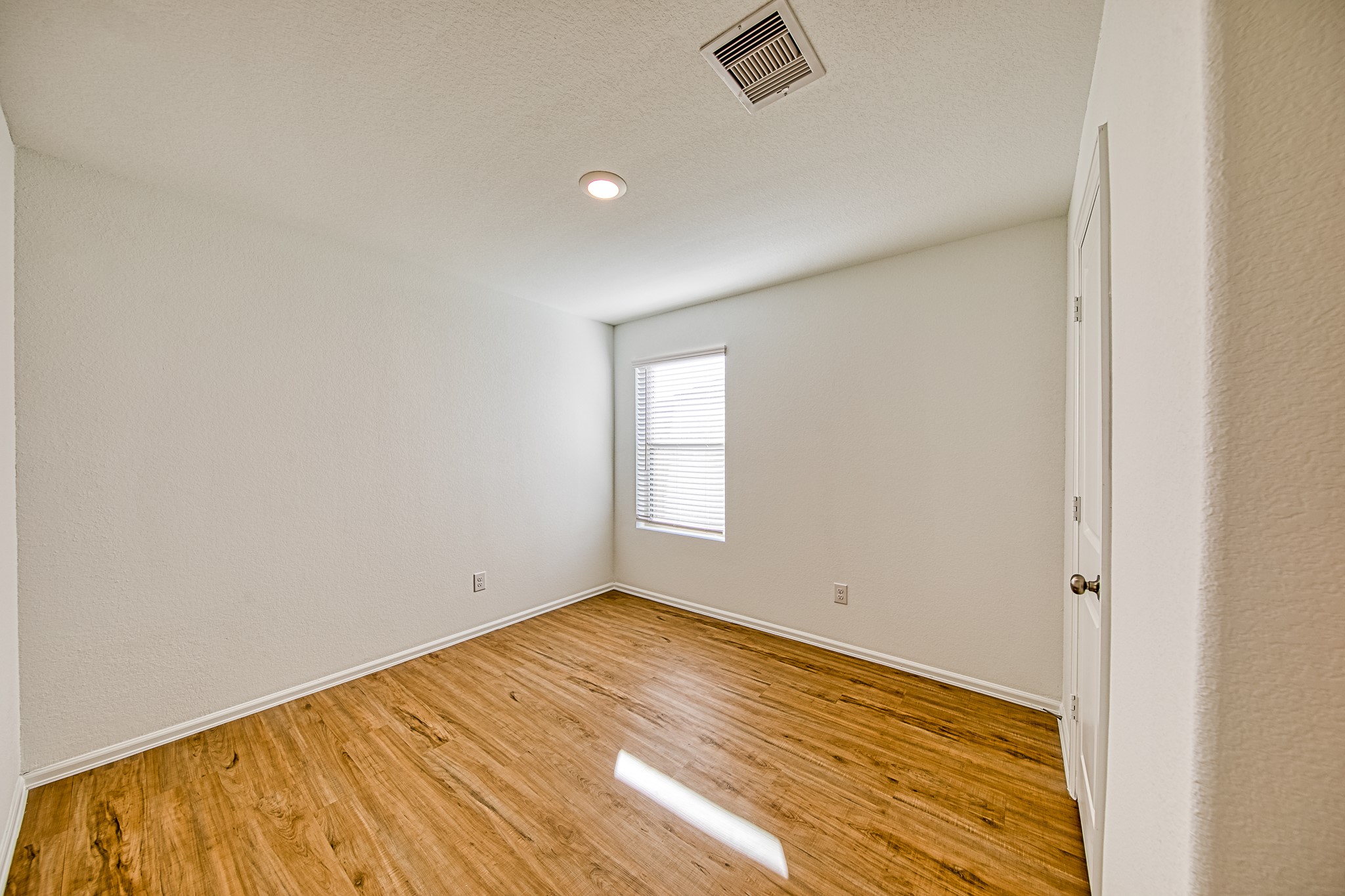 14418 Woodcott Warren Way Rosharon, TX 77583 - Photo 24 of 29