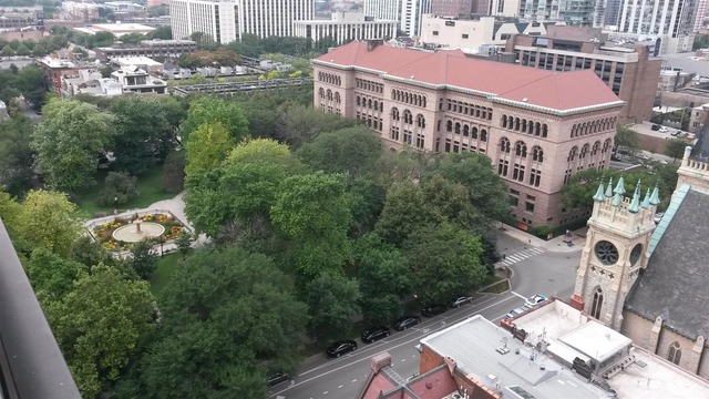 33 West Delaware Place, Unit 18D Chicago, IL 60610 - Photo 6 of 20