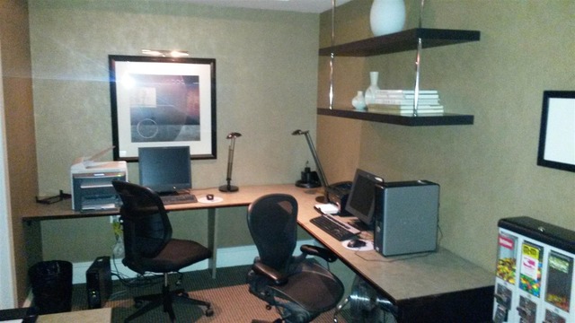33 West Delaware Place, Unit 18D Chicago, IL 60610 - Photo 10 of 20
