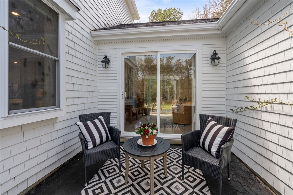 57 Fairhaven Lane Barnstable, MA 02632 - Photo 16 of 40
