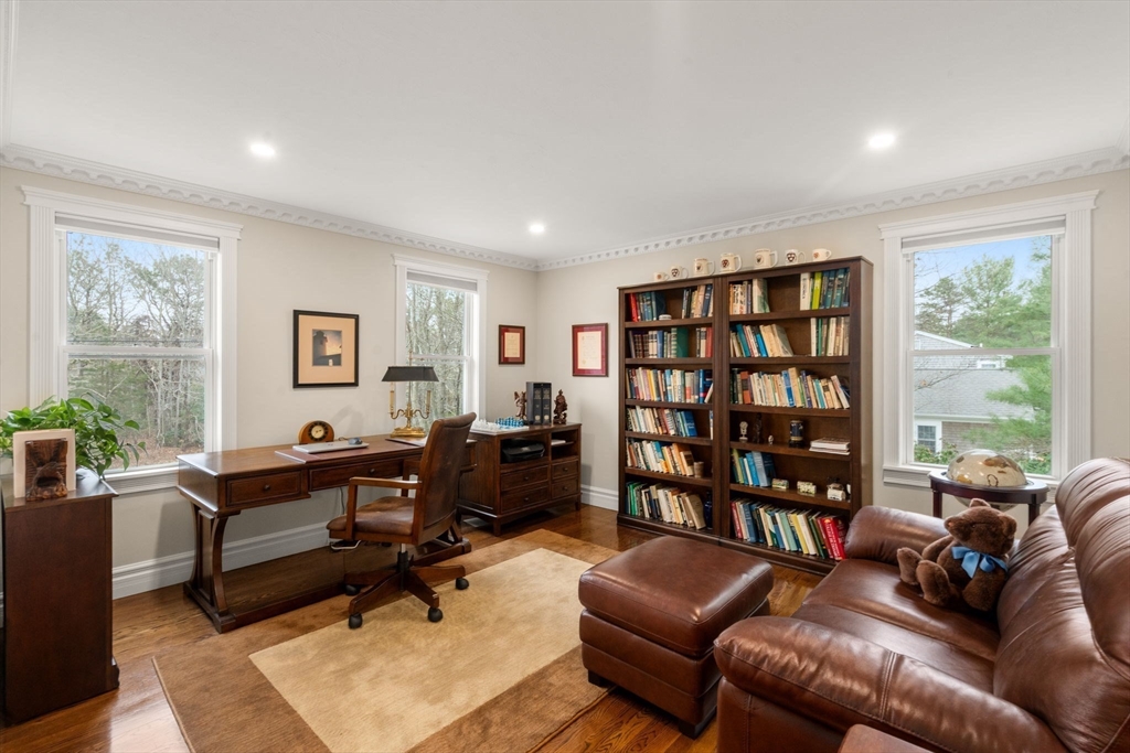 57 Fairhaven Lane Barnstable, MA 02632 - Photo 21 of 40