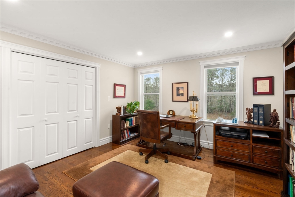 57 Fairhaven Lane Barnstable, MA 02632 - Photo 22 of 40