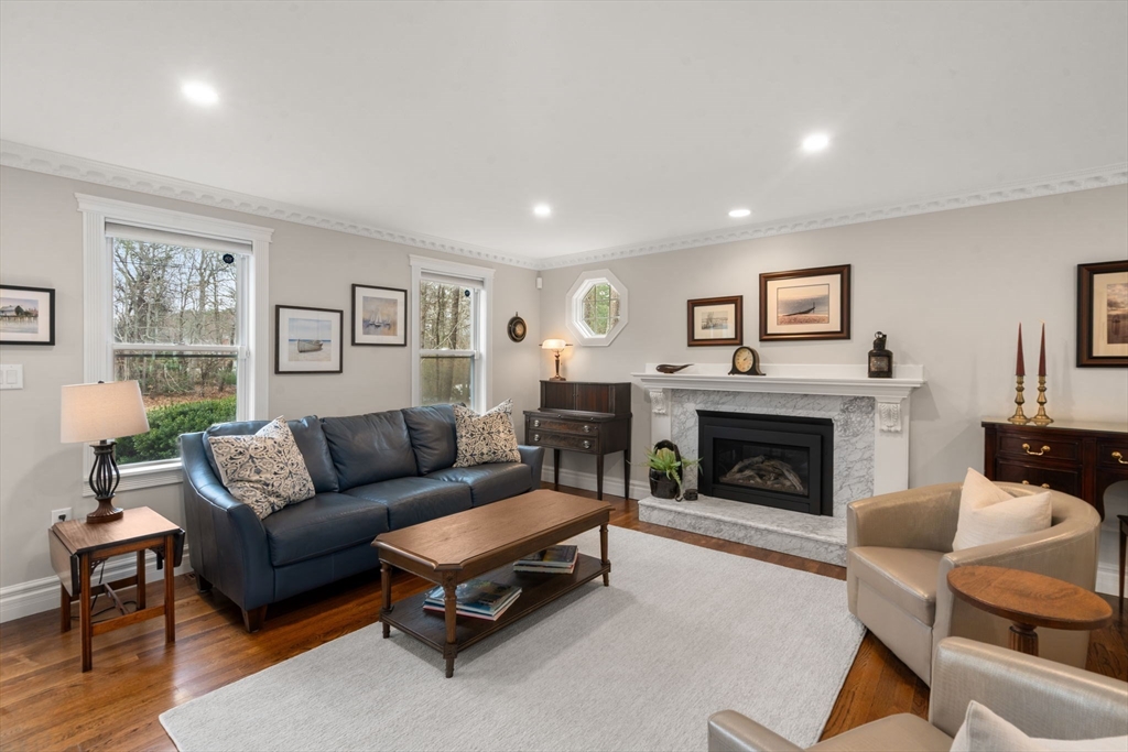 57 Fairhaven Lane Barnstable, MA 02632 - Photo 5 of 40