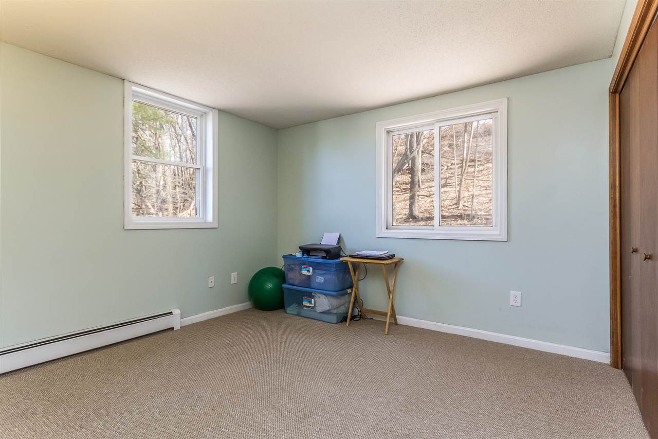 51 A Dale Road Hooksett, NH 03106 - Photo 25 of 35