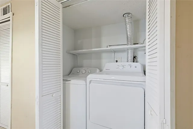 $299,000 | 434 Pompano Street, Bayou Vista, TX 77563