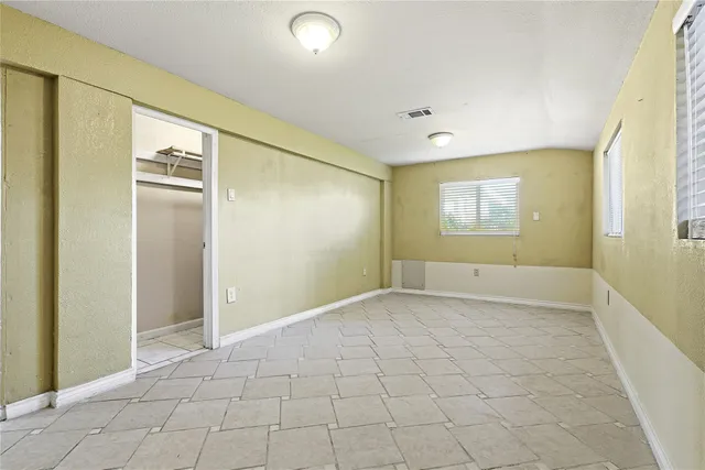 $299,000 | 434 Pompano Street, Bayou Vista, TX 77563