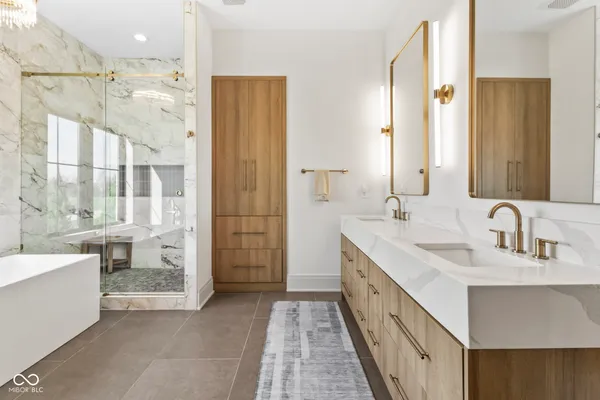 $1,595,000 | 16230 Remington Drive, Fishers, IN 46037