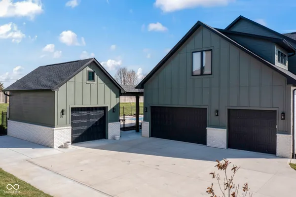 $1,595,000 | 16230 Remington Drive, Fishers, IN 46037