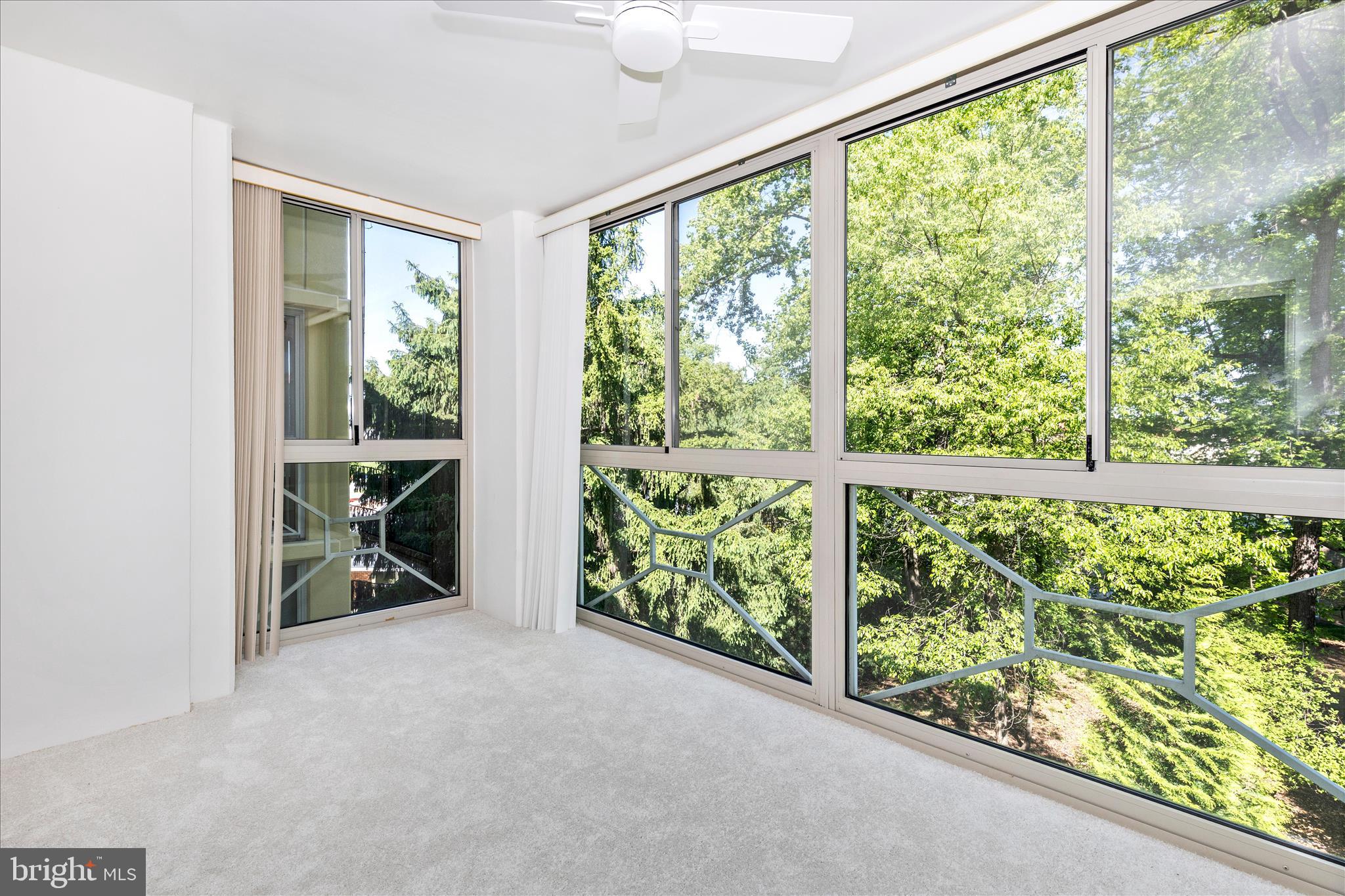 14809 Pennfield Circle, Unit 309 Silver Spring, MD 20906 - Photo 29 of 64 Sunroom