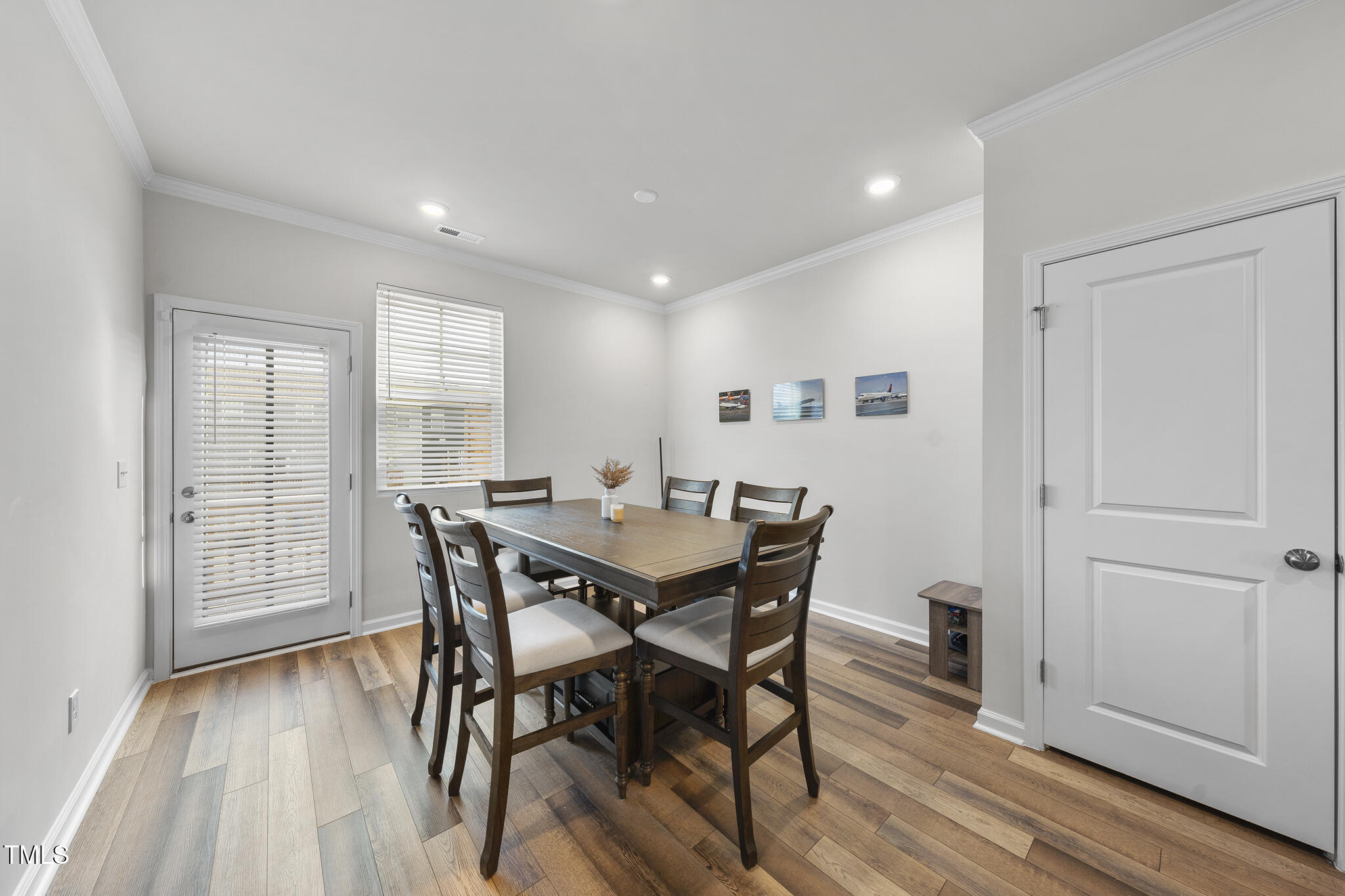 6318 Perry Creek Road Raleigh, NC 27616 - Photo 6 of 21 DSC04814