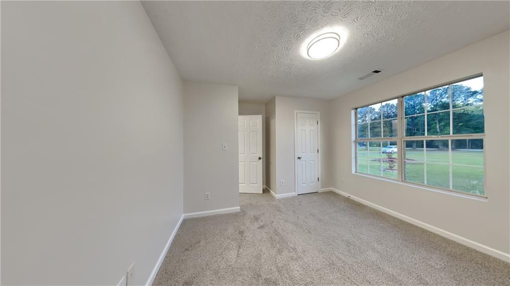 943 Colvin Drive Locust Grove, GA 30248 - Photo 6 of 21