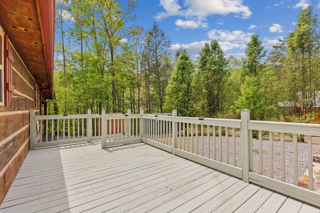 4717 Jerry View Way Cosby, TN 37722 - Photo 12 of 32 Gallery Image 12