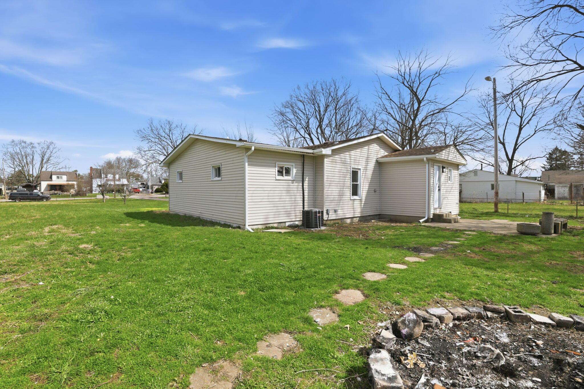 1127 Rumsey Road Columbus, OH 43207 - Photo 31 of 33