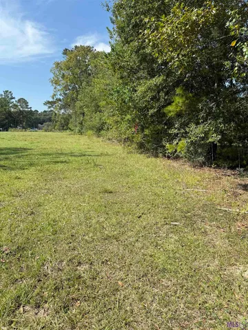 $175,000 | 3 Lockhart Road, Denham Springs, LA 70726