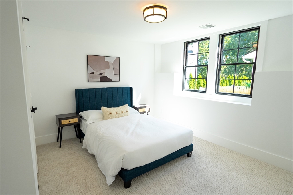 20 Crescent Road, Unit 20 Needham, MA 02494 - Photo 10 of 16