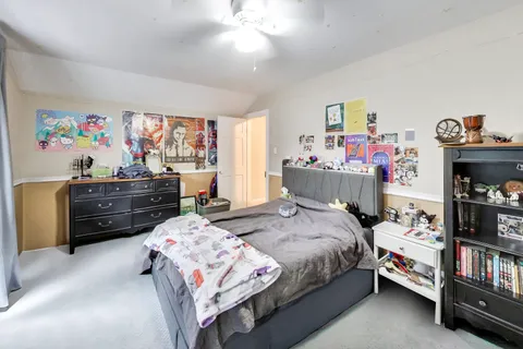 $749,000 | 310 West Kirchhoff Road, Arlington Heights, IL 60005