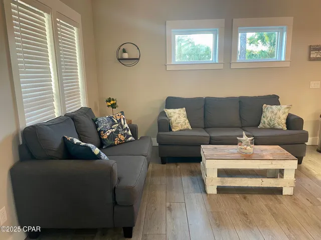 $2,500 | 100 Seabreeze Circle, Panama City Beach, FL 32461