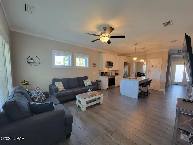 $2,500 | 100 Seabreeze Circle, Panama City Beach, FL 32461