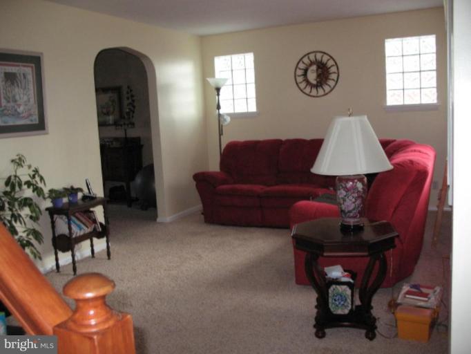 8205 Sagramore Road Rosedale, MD 21237 - Photo 8 of 12 Living Room