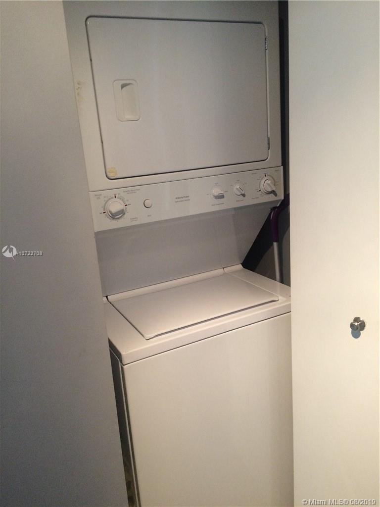 350 South Miami Avenue, Unit 2011 Miami, FL 33130 - Photo 10 of 15