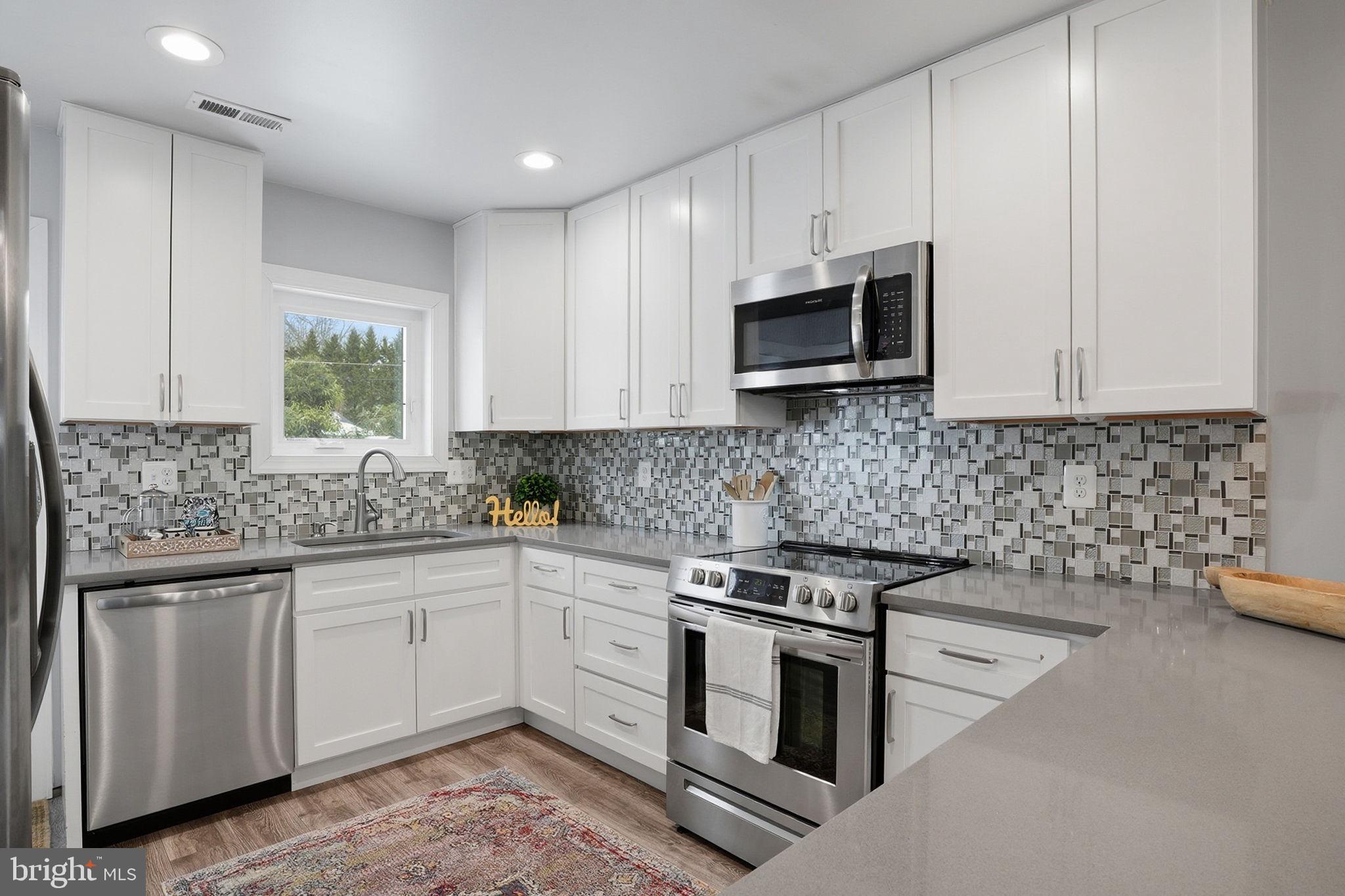 212 Spruce Avenue Edgewater, MD 21037 - Photo 12 of 45 Kitchen