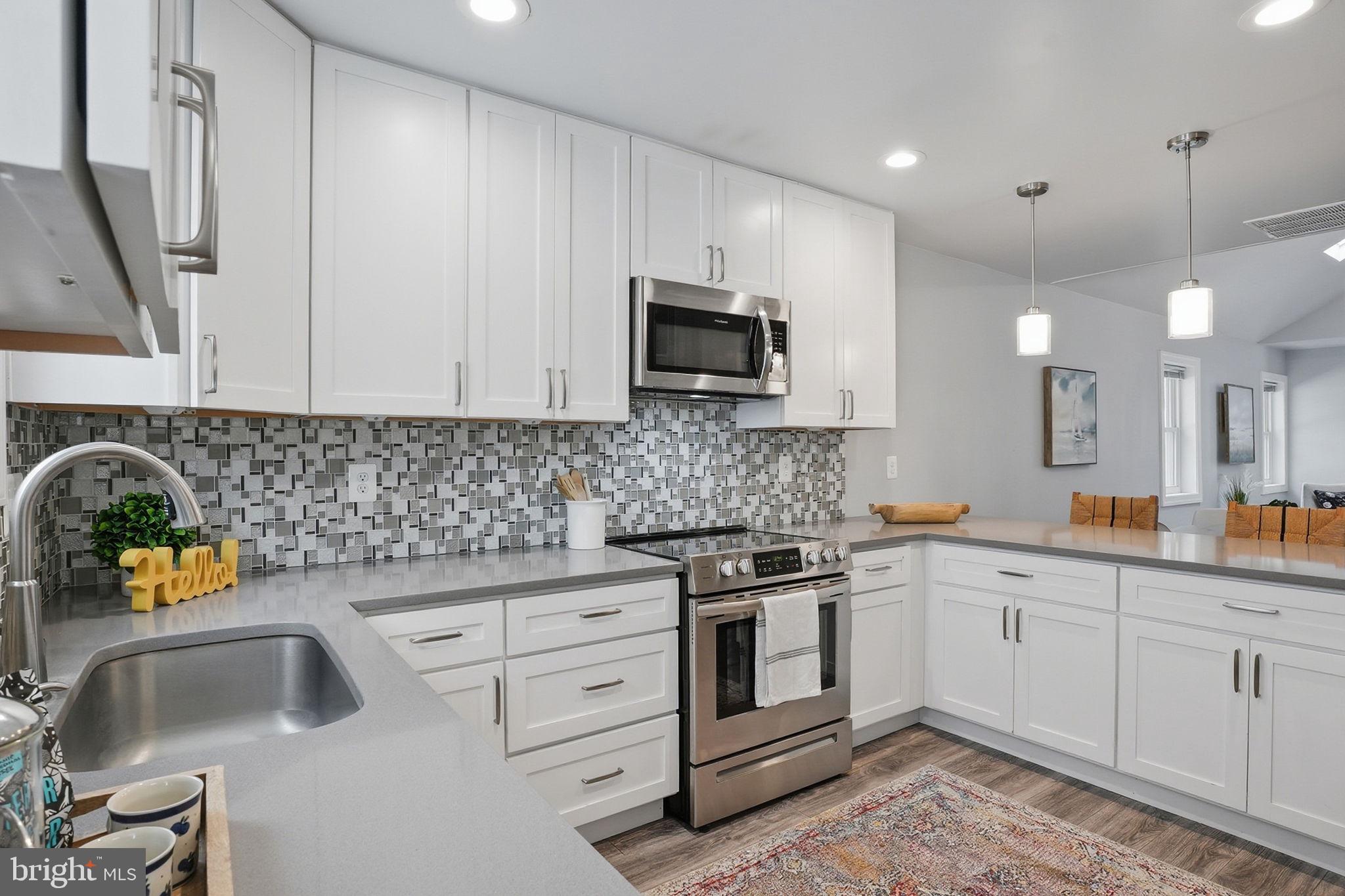 212 Spruce Avenue Edgewater, MD 21037 - Photo 14 of 45 Kitchen