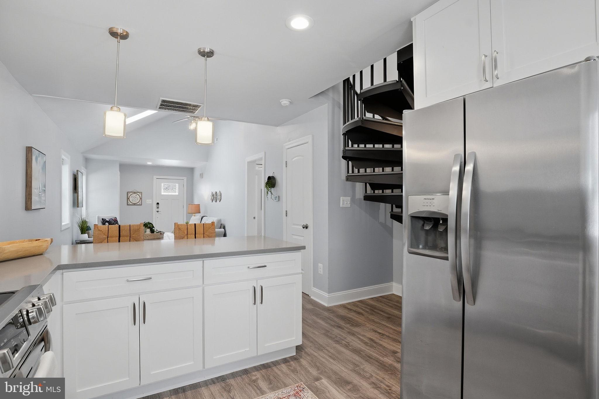 212 Spruce Avenue Edgewater, MD 21037 - Photo 15 of 45 Kitchen