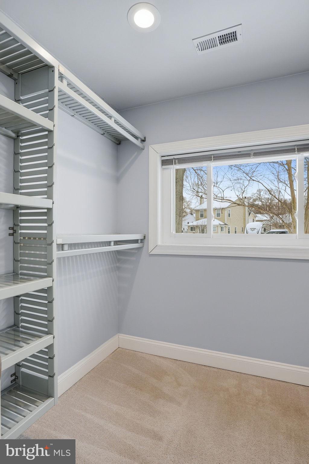 212 Spruce Avenue Edgewater, MD 21037 - Photo 21 of 45 Walk In Closet