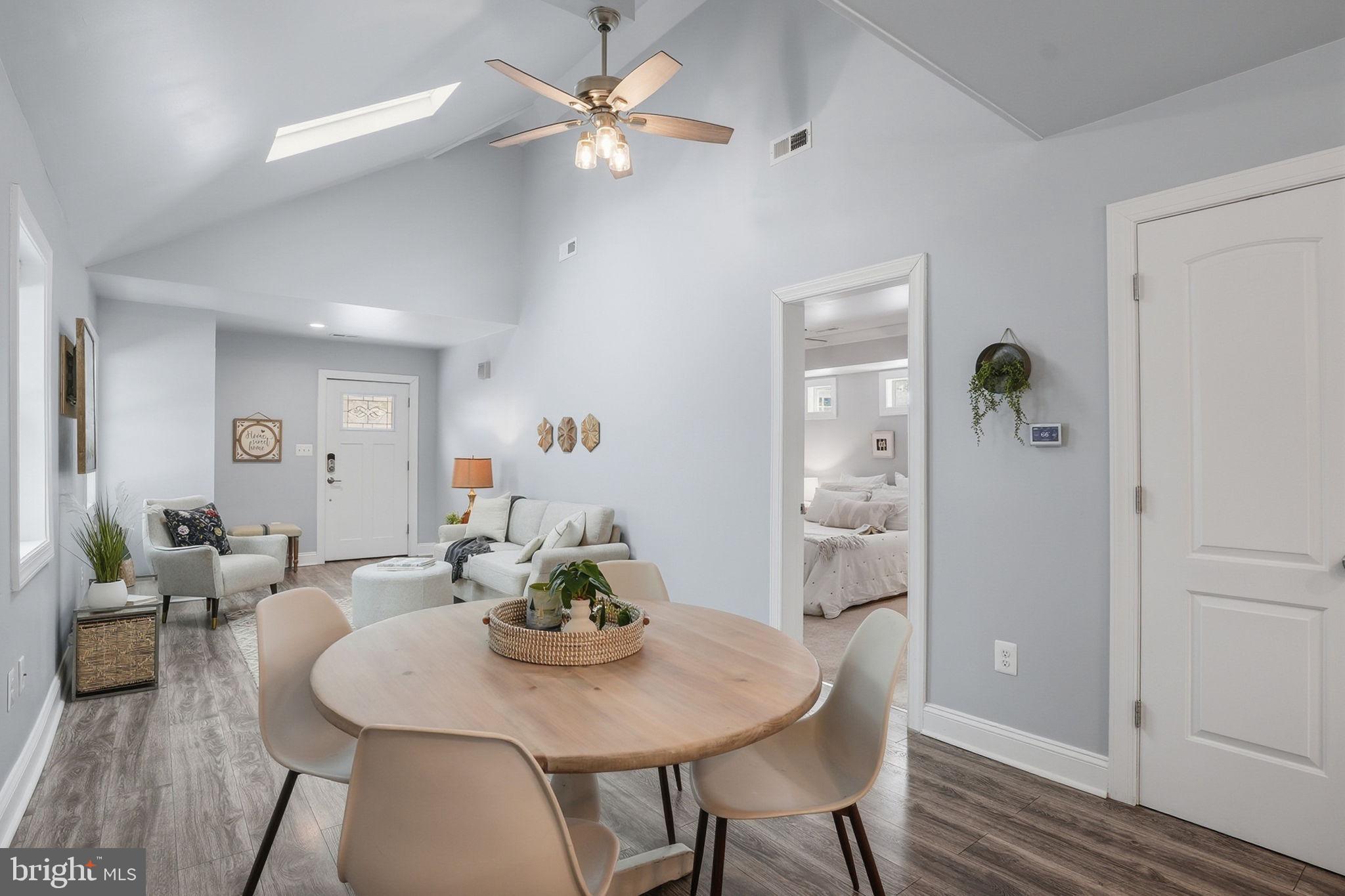 212 Spruce Avenue Edgewater, MD 21037 - Photo 9 of 45 Dining Room