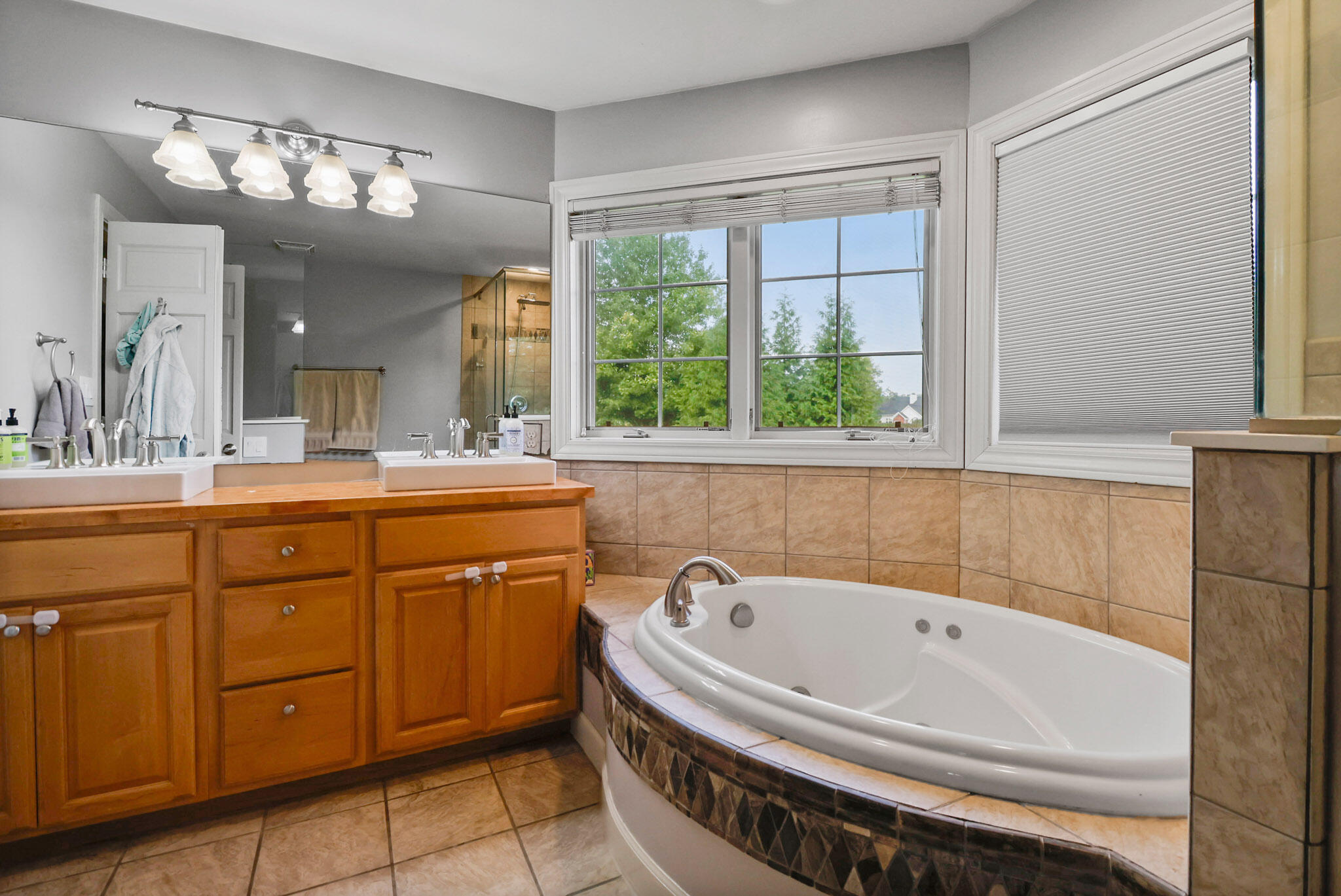 281 Larwick Circle Valparaiso, IN 46385 - Photo 21 of 40 2048x1369