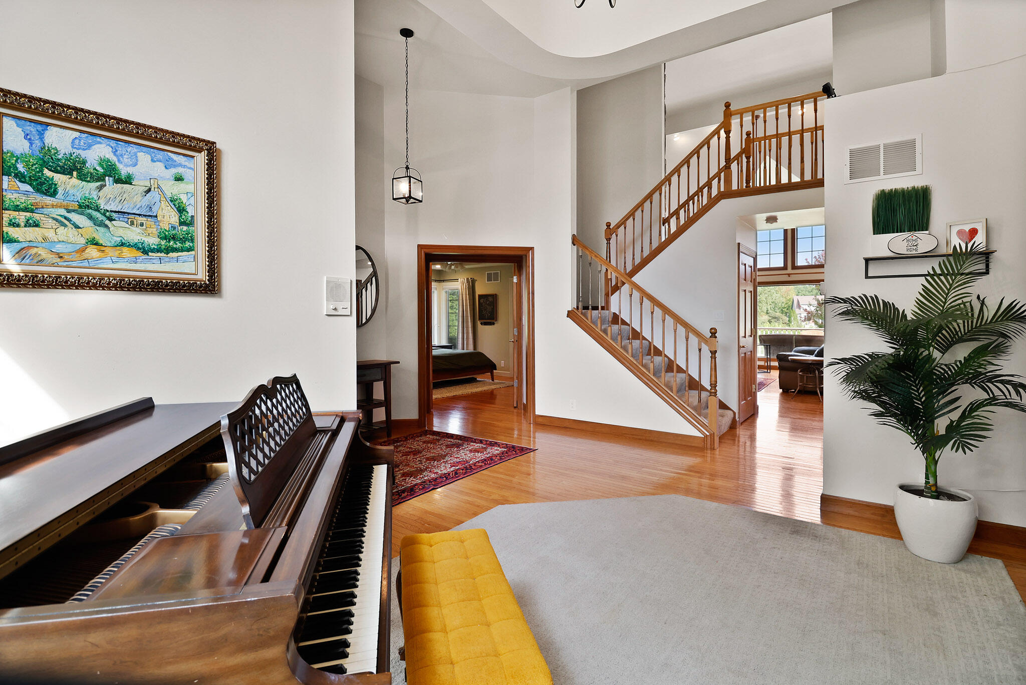 281 Larwick Circle Valparaiso, IN 46385 - Photo 10 of 40 2048x1368