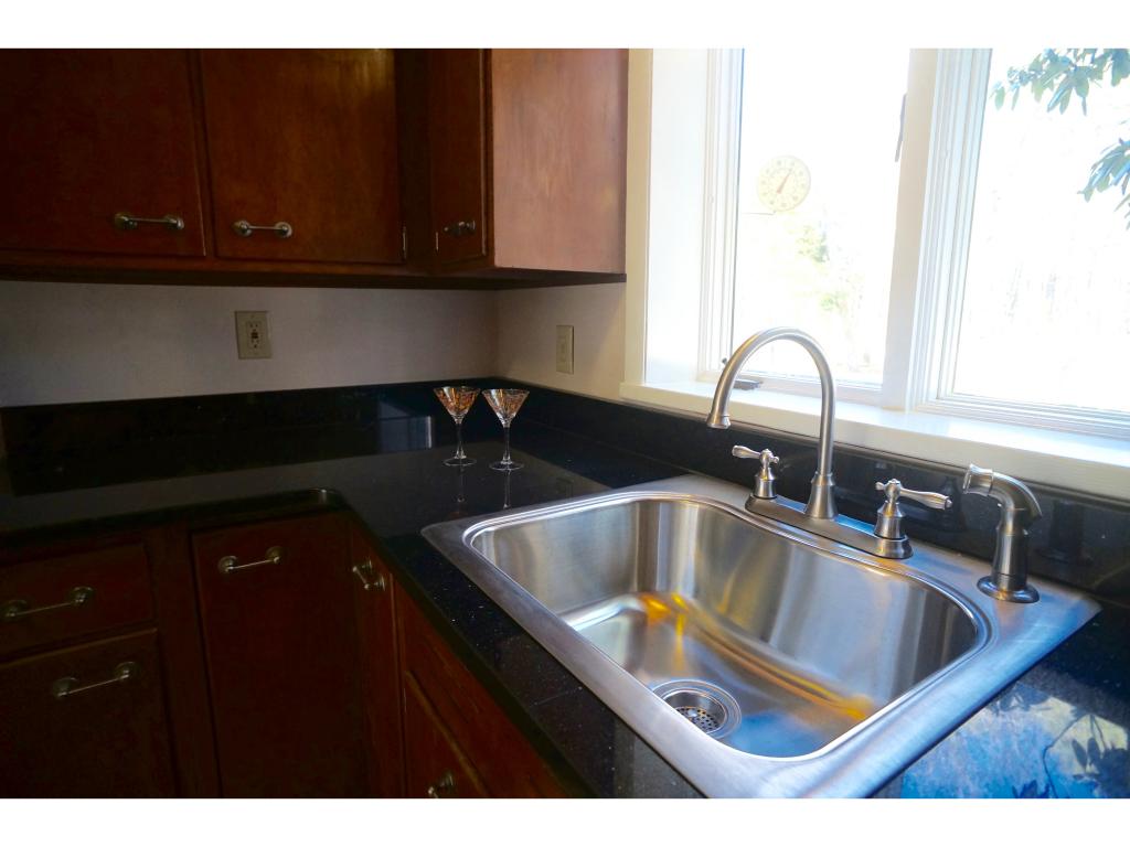 50 A Barbour Road Hampton, NH 03842 - Photo 13 of 28