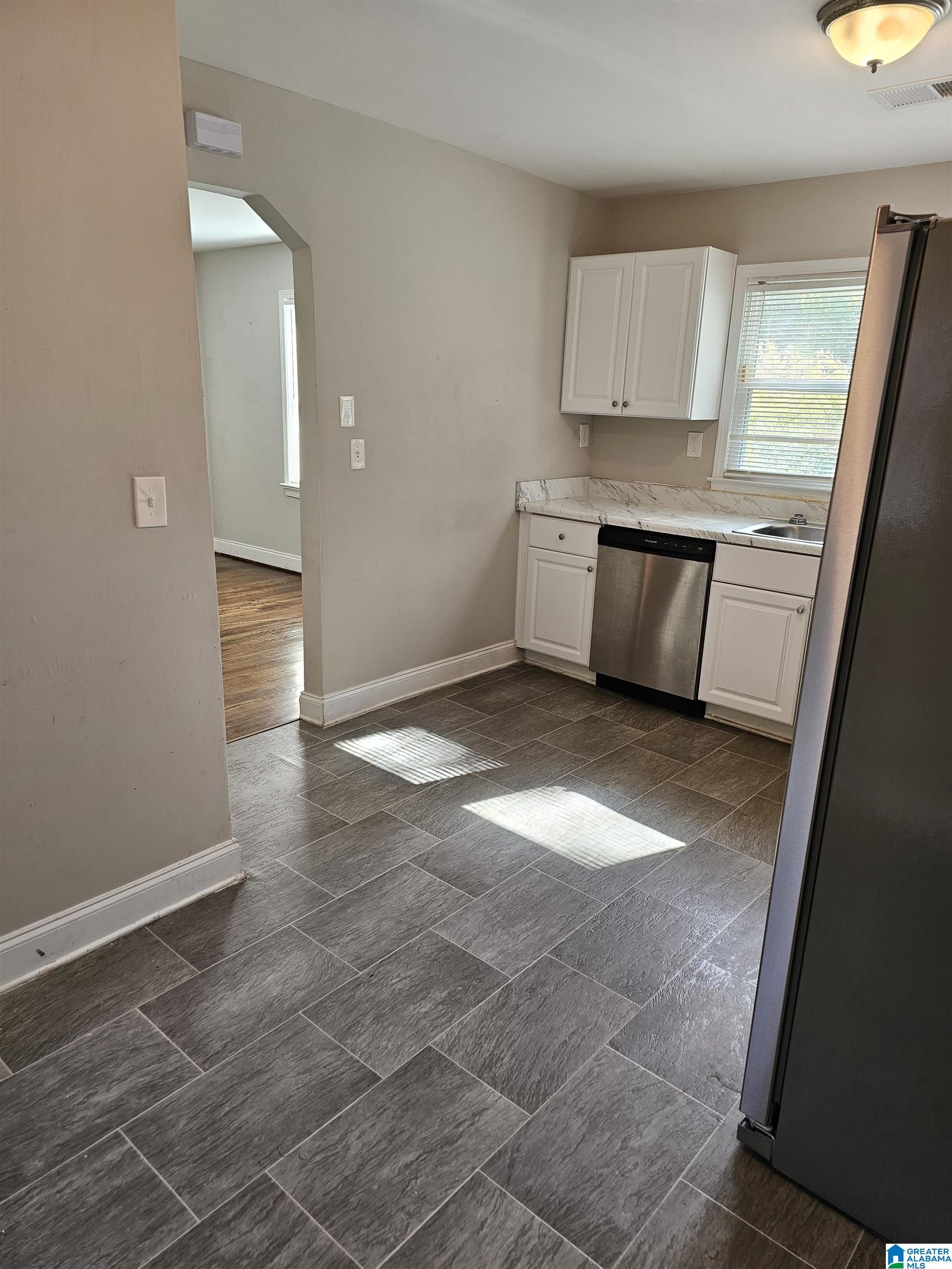 8176 Rugby Avenue Birmingham, AL 35206 - Photo 13 of 22