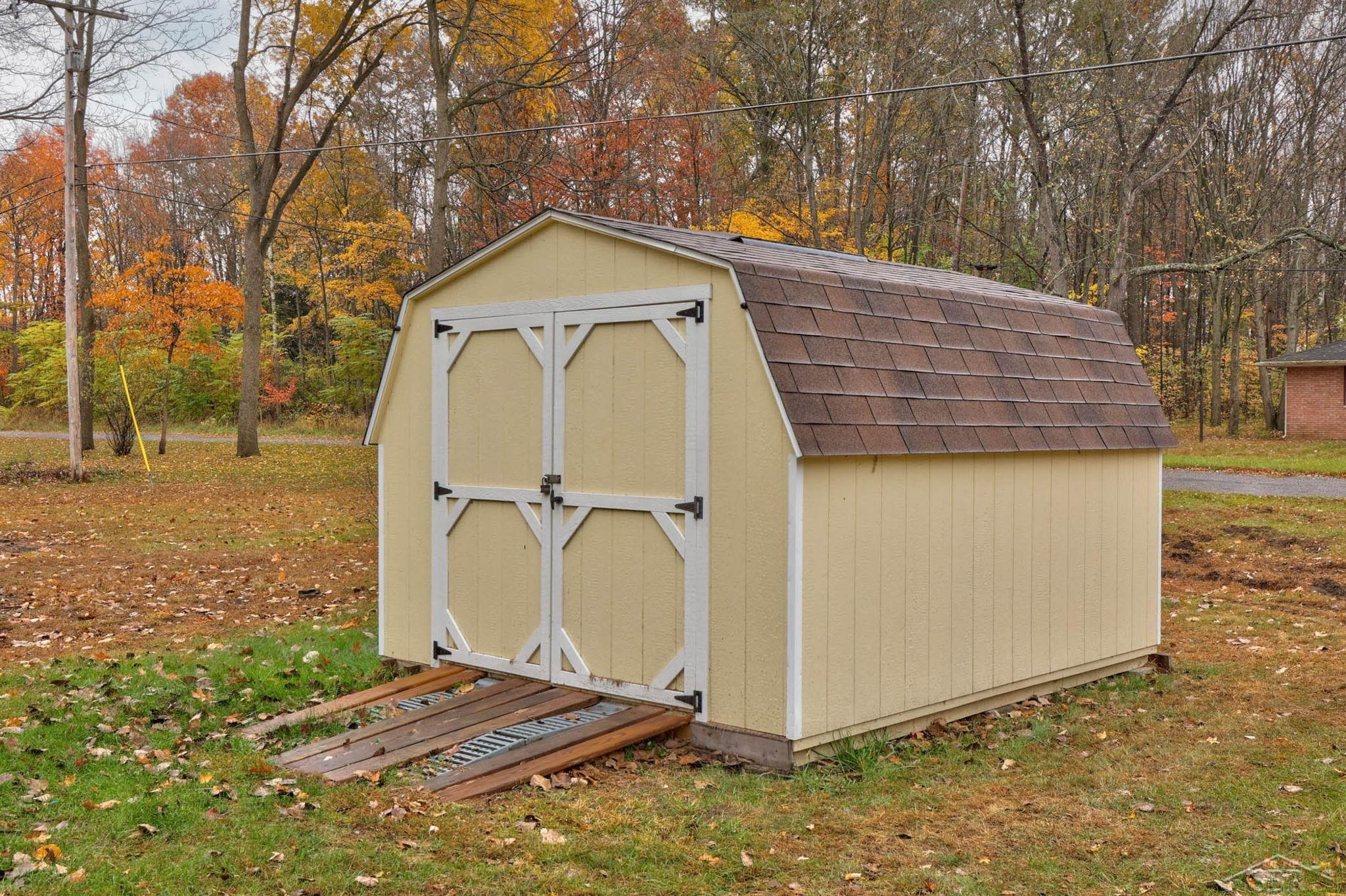 3880 Grotto Road Bridgeport, MI 48722 - Photo 28 of 31 Gallery Image 28