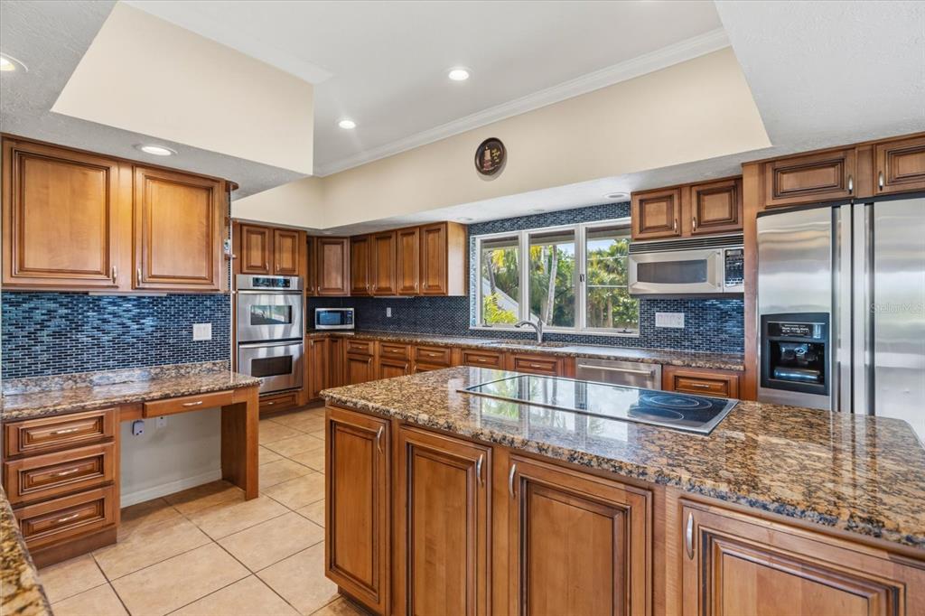 4024 Casey Key Road Nokomis, FL 34275 - Photo 20 of 87