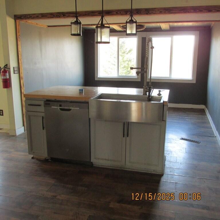 465 McMoon Lane Stuart, VA 24171 - Photo 10 of 16 IMG_2812