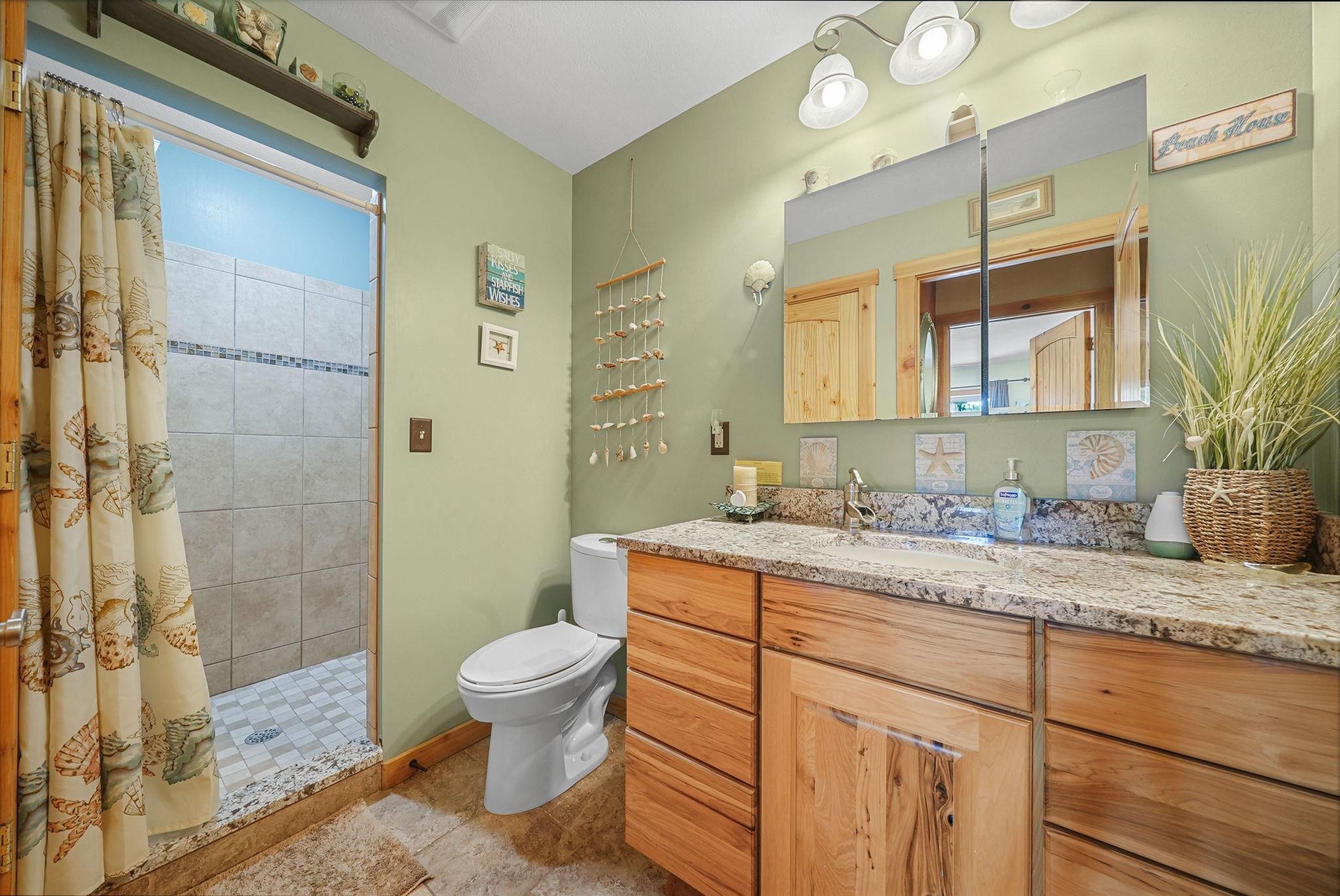 376 Highview Road Traverse City, MI 49696 - Photo 38 of 66